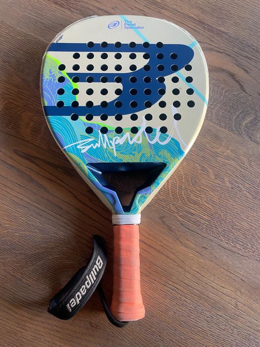 Rakieta padel bullpadel ionic light 2026