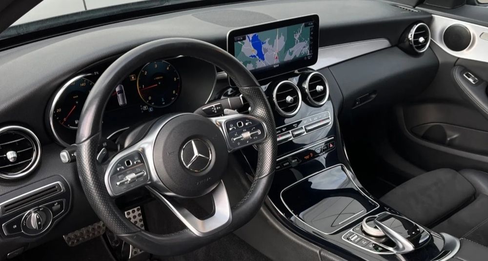 Mercedes C klasa 2020r pakiet AMG , wypożyczalnia samochodów, auta do