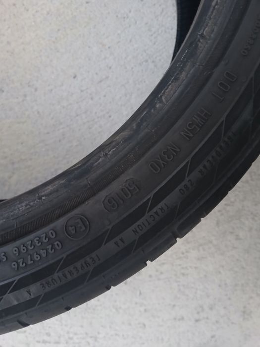 2 pneus 225 40 r18 Continental