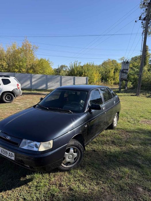 Легковий автомобіль ВАЗ 2112