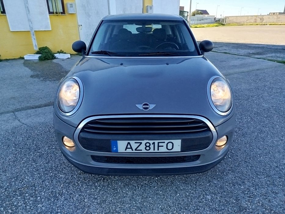 Mini Cooper One (2015)