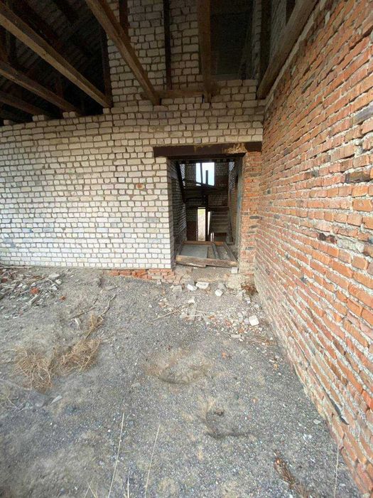 Продаж будинку - коробки біля Блакитного озера в Могилівці!