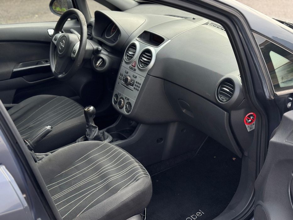 Opel Corsa 1.2 2010 Nacional