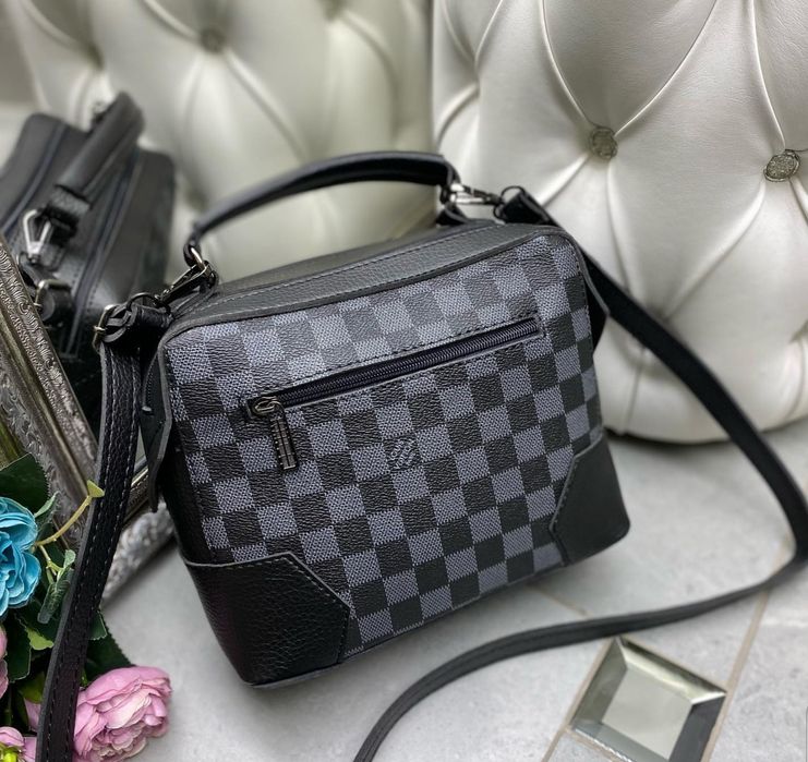 Продам новую женскую сумку Louis Vuitton