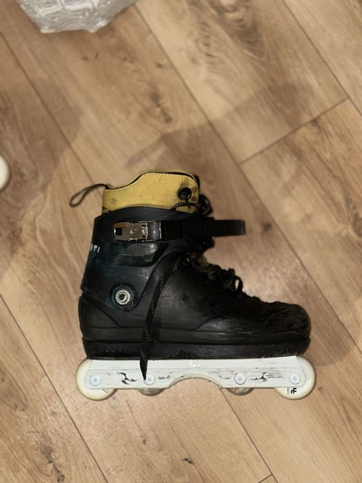 Rolki agresywne Them skates Medium kizer anticorker frame undercover wheels
