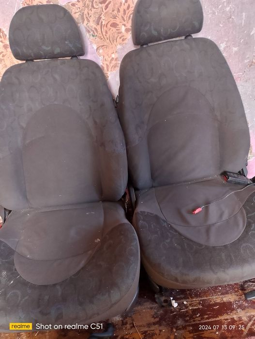 Сіденійе в машину