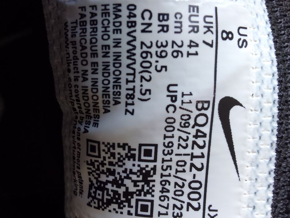 Кросівки  хайтопи  NIKE  41  розмір