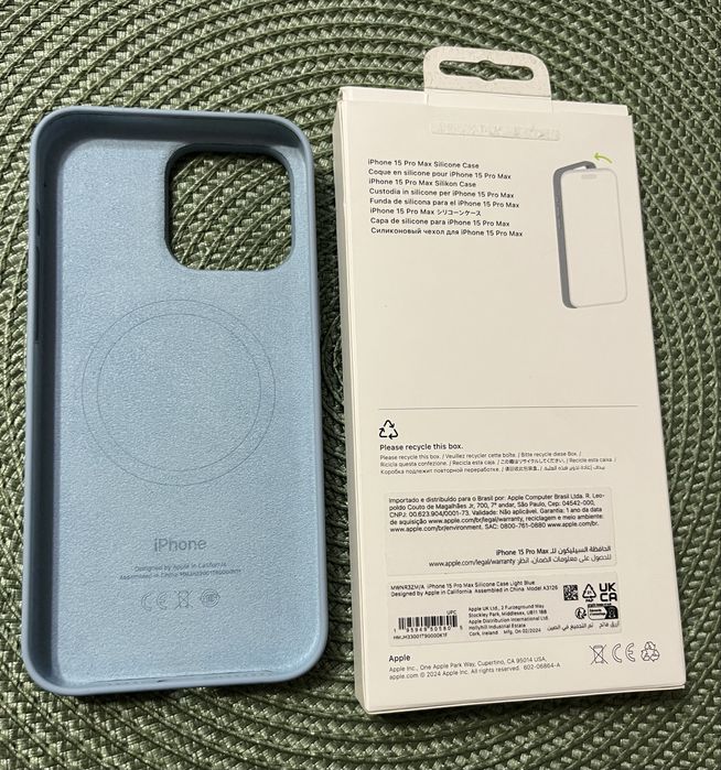 Orginalne etui Apple  Silicone Case Mag Safe