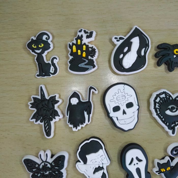 22 Adereços Sapatilhas e outros