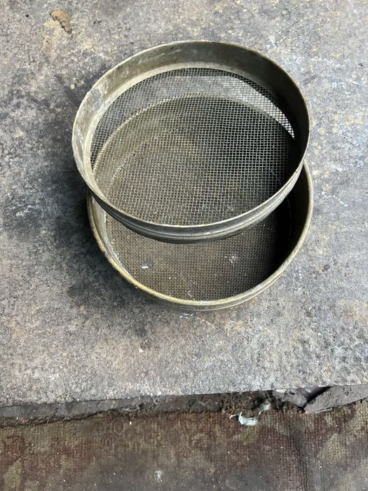 Кастрюля чавун   алюминий и латунь 10-230 л