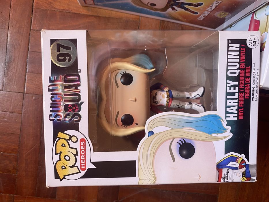 Funko Pop Iron Man, Harley Quinn e Captain Marvel