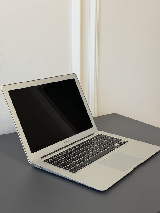 MacBook Air 13 2017 A1466