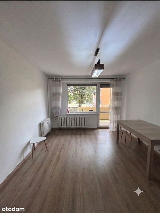 Słoneczne 3 pokoje z balkonem i wyposażeniem – parter Chojnice