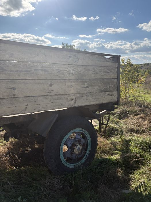 Продається тракторний причіп