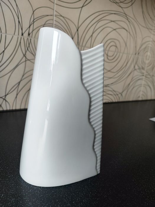 Wazonik porcelanowy Rosenthal.