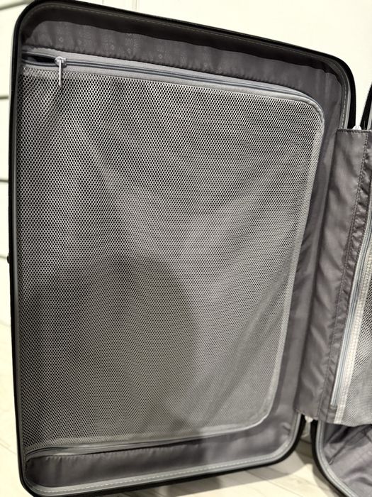 Walizka srednia samsonite