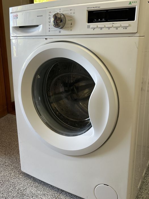 Máquina de lavar roupa