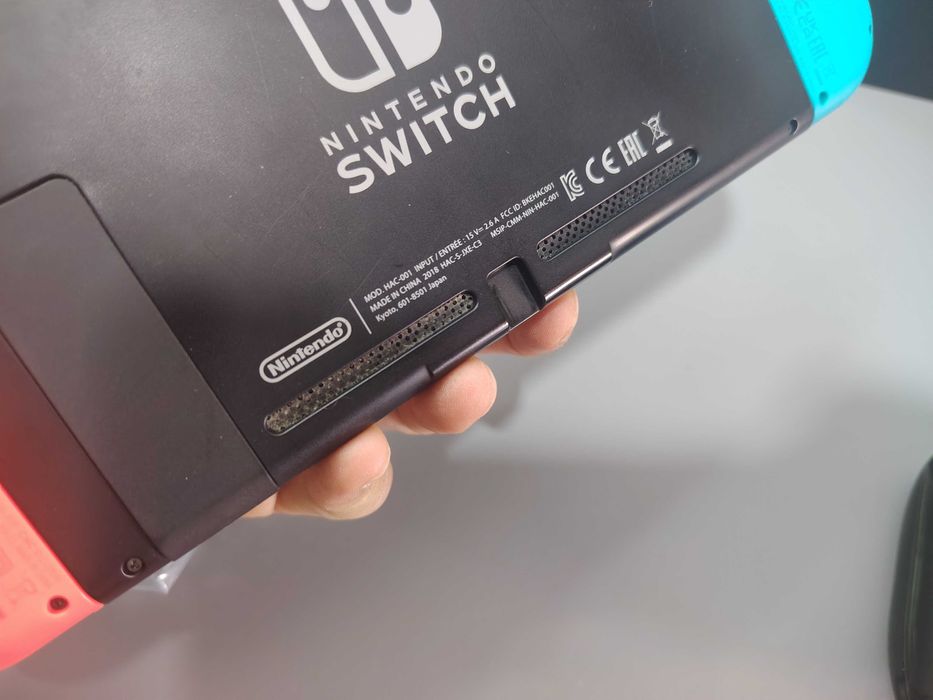 Nintendo Switch V1