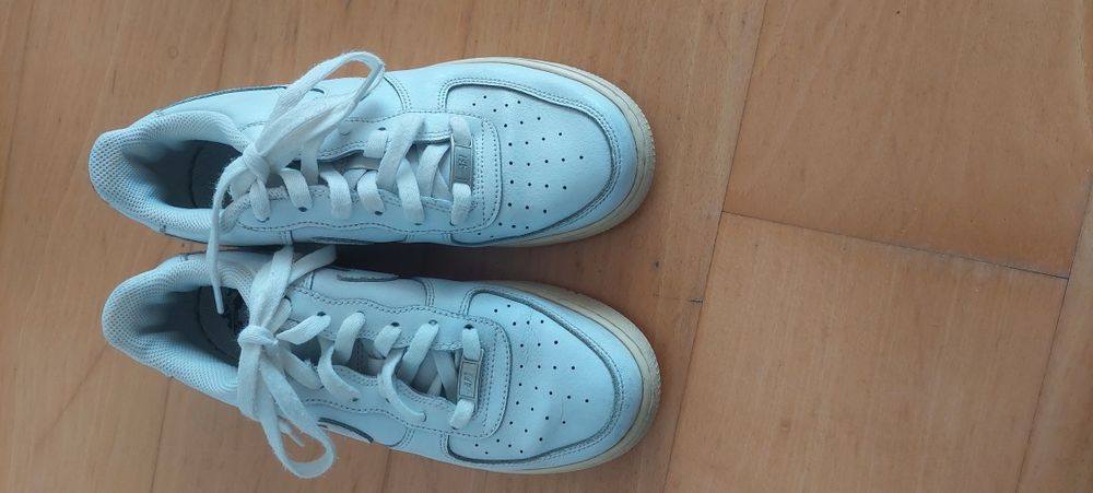 Tenis Nike air Brancos