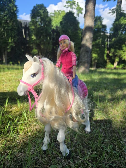 Barbie koń interaktywny z lalką + rower gratis