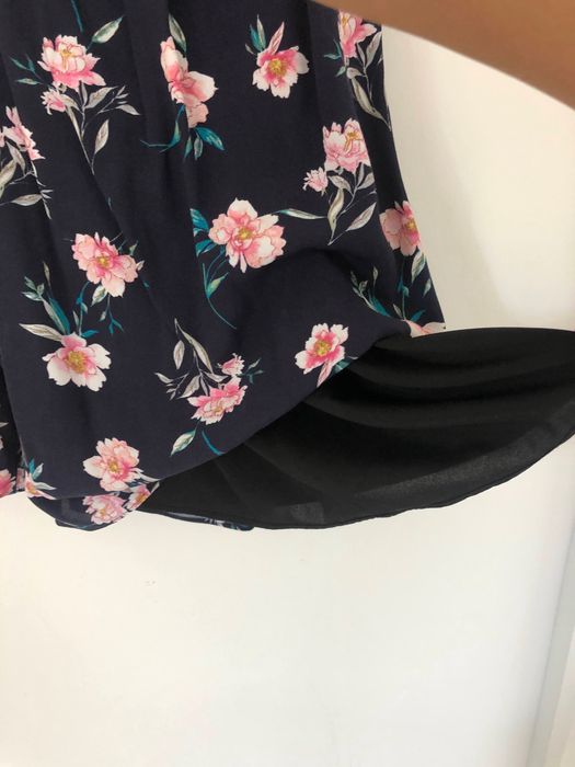 Vestido flores Bershka