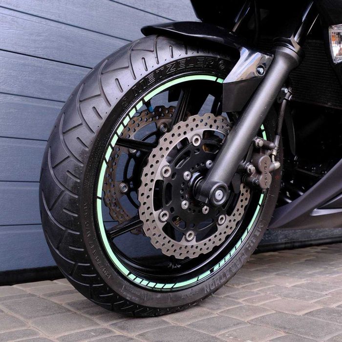 Продам мотоцикл Kawasaki Ninja 400R (8309)