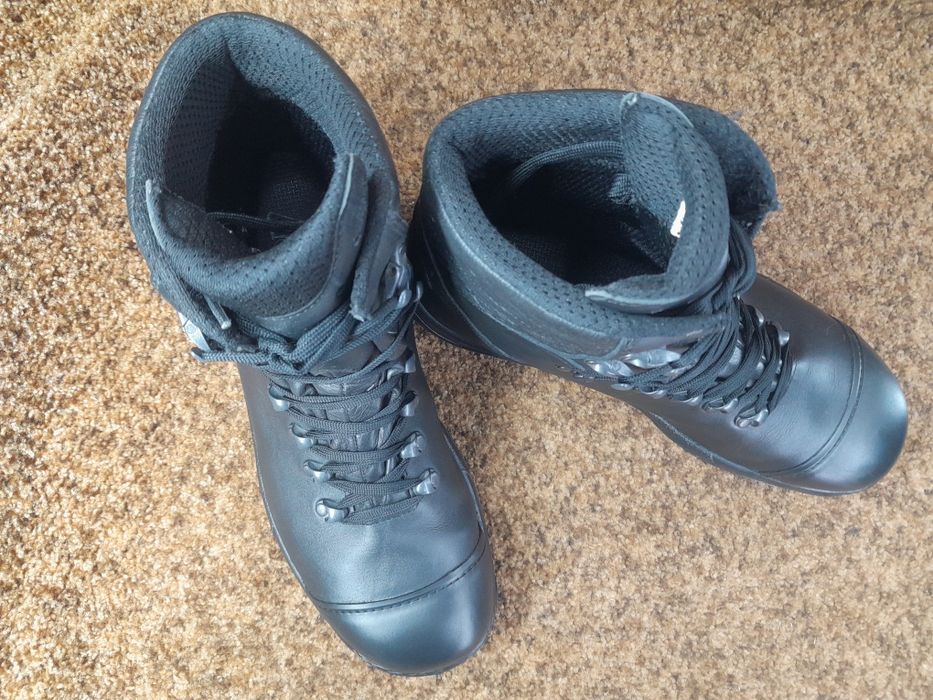 Черевики , берци з захистом S-3 Baltes Gore-Tex 44 розмір.