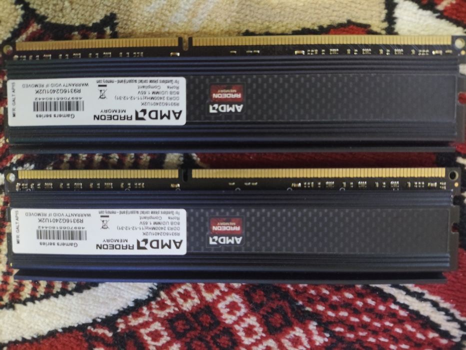 Продам оперативну память