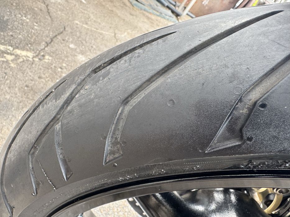 Продам мотоцикл HONDA CBR F4i