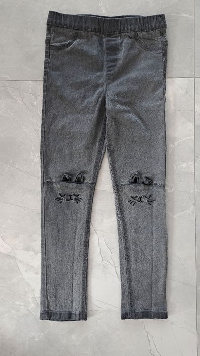 Spodnie dla dziewczynki firmy Sinsay rozmiar 134