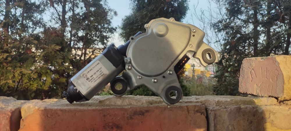 Моторчик склоочисника кришки багажника Шкода Октавіа А5 моторчик ляди