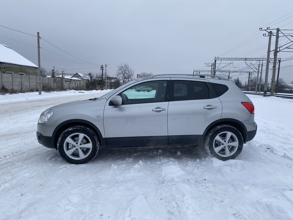NISSAN Qashqai В отличном состоянии
