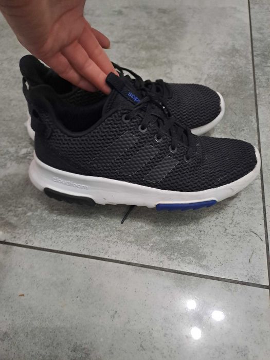 Buty adidas chłopięce 37