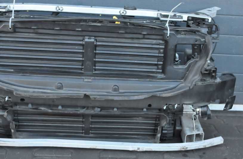 VOLVO S60 III V60 II Передня панель, телевізор, радіатор: 300 ...