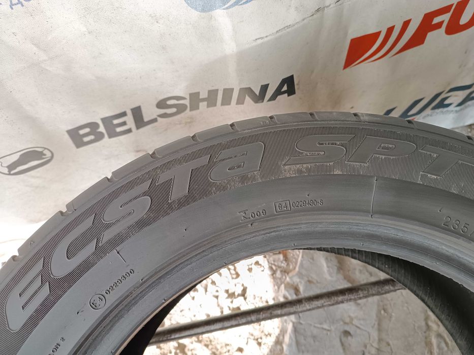 Літні шини 235/55 R17 Kumho ecsta spt 2022 рік 6,1мм