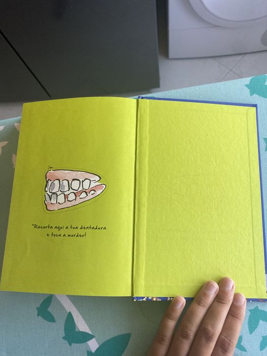 Livro Doutora Tira Dentes