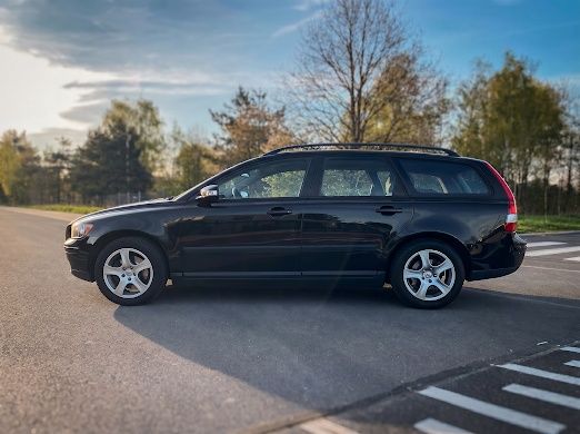 Volvo V50