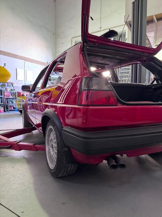 Vw Golf 1.8GTi 16v High Tech (versao numerada)