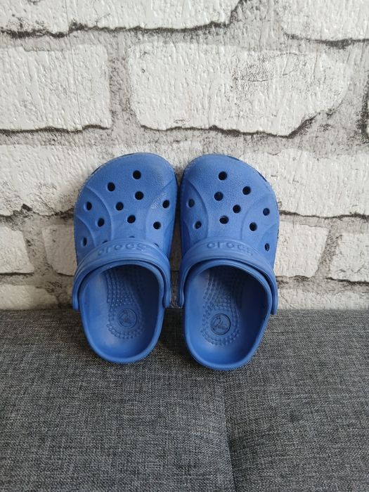Оригінальні дитячі крокси Crocs, розмір C6/C7 (22-23)