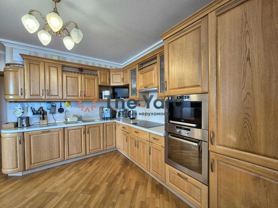 Продаж дизайнерської 5 кім. квартири вул. Гришка Михайла 9 Осокорки