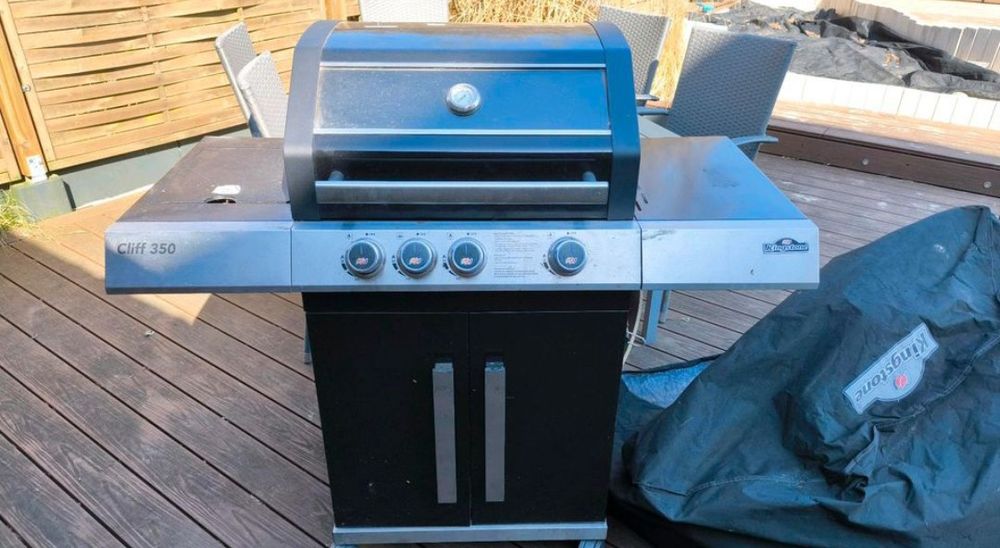 Sprzedam Grill Gazowy firmy KINGSTONE CLIFF 350.