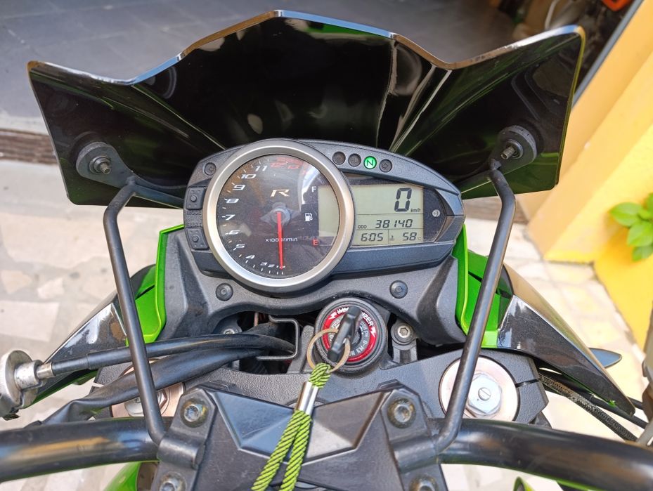 Kawasaki    z750R