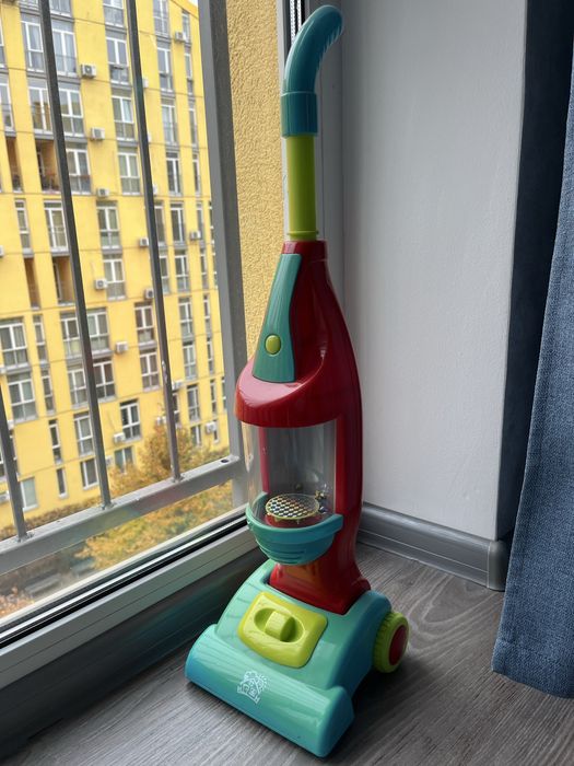 Дитячий  іграшковий пилосос 2в1