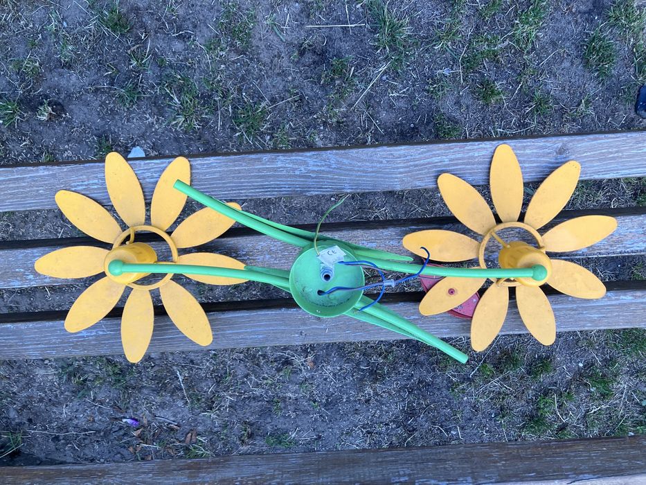 Lampa sufitowa do pokoju dziecięcego