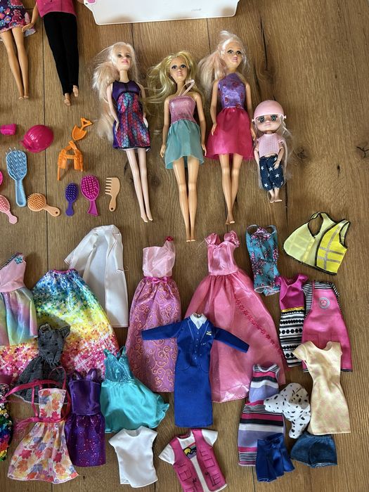 Barbie lalki szafa akcesoria