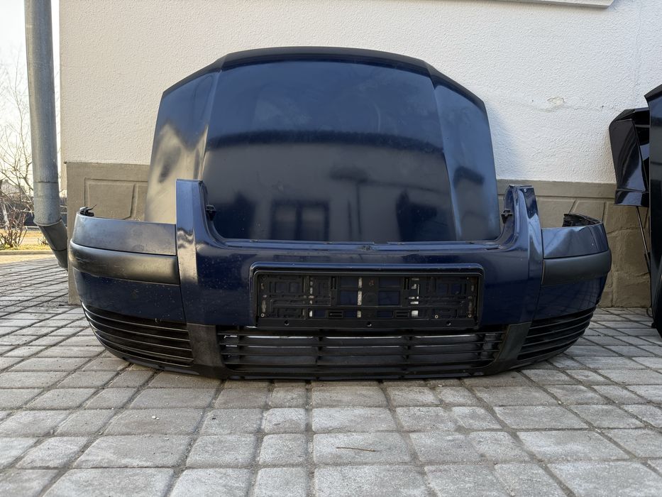 Бампер Volkswagen Passat B5+/ Рестайл капот Пасат Б 5 плюс.