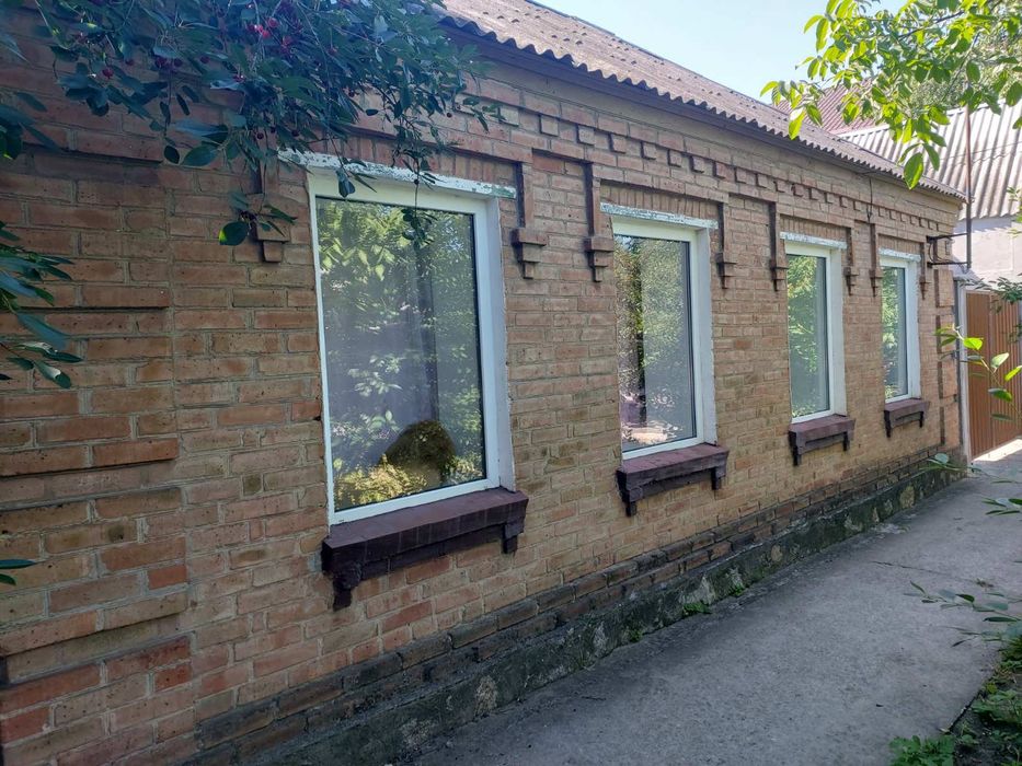 Продам будинок на Новомиколаївці