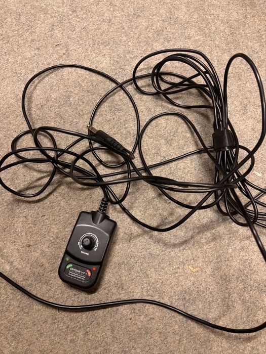 ADJ Entour VT-1 pilot do entour faze remote control