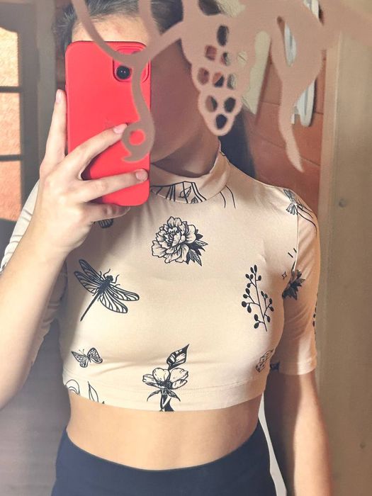 Кофтинки на дівчину