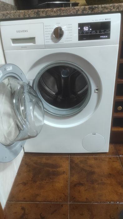 Máquina lavar roupa loiça e placa a gás